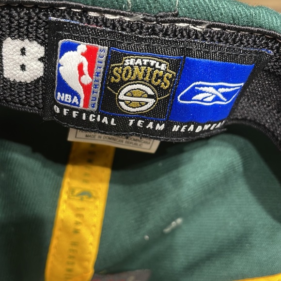 Seattle sonics jersey #25 + baseball cap. Official Team issue in 08. - Picture 11 of 12